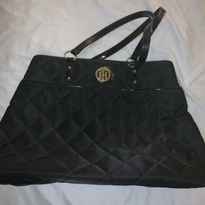 Tommy Hilfiger a large black purse new